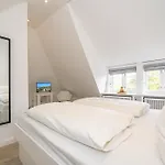 Luetje Hues
